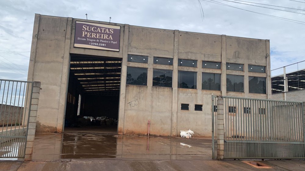 Barraco - Aluguel - I Distrito Industrial - Iracempolis - SP